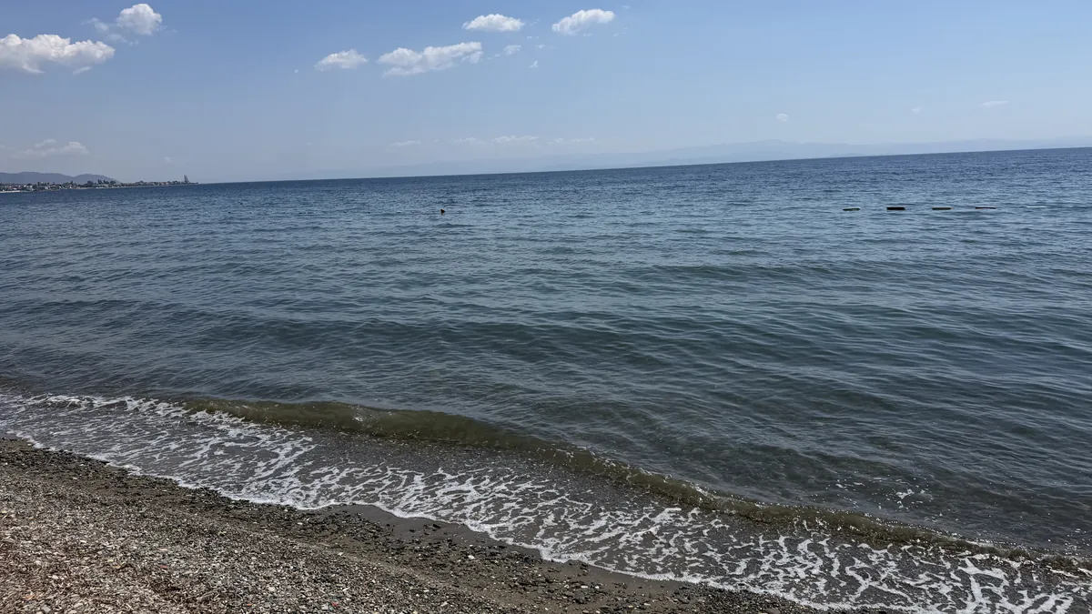 Safir Beach Garden kıyısında deniz ve gökyüzü